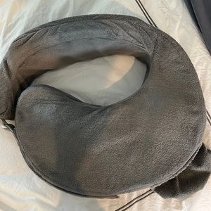 My breast friend deluxe nursing pillow